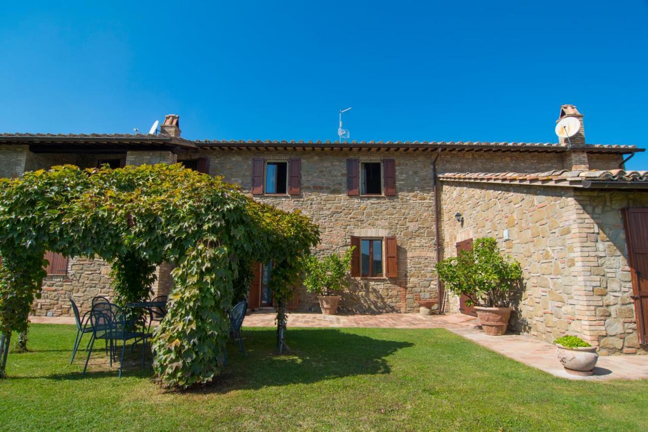 Agriturismo La Montagnola Torgiano Esterno foto